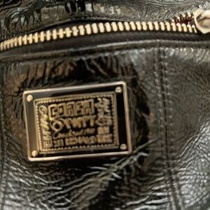 Coach Pocketbook ( Patent Leather)